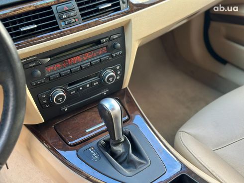 BMW 3 серия 2007 красный - фото 36