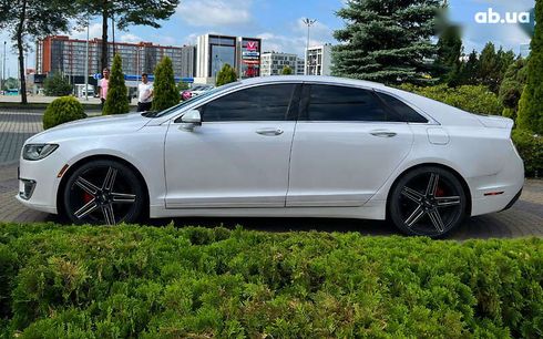 Lincoln MKZ 2016 - фото 4