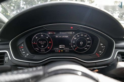 Audi A4 2019 - фото 17