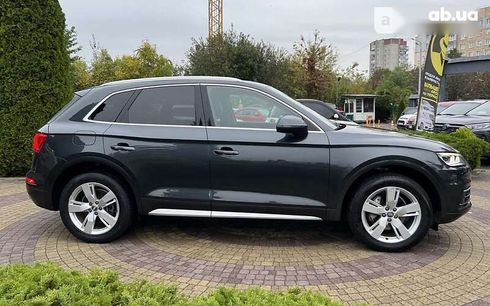 Audi Q5 2017 - фото 8