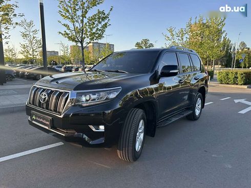 Toyota Land Cruiser Prado 2019 - фото 21