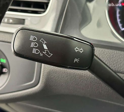 Volkswagen Golf 2018 - фото 20