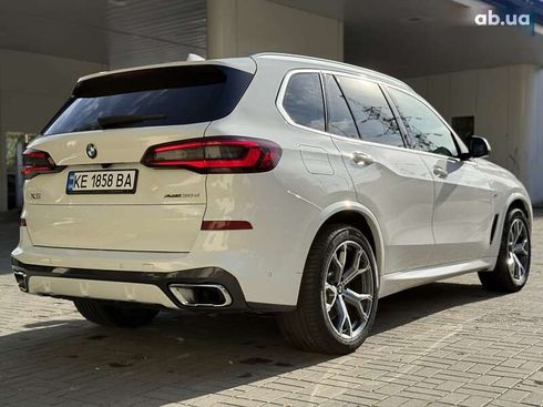 BMW X5 2021 - фото 14