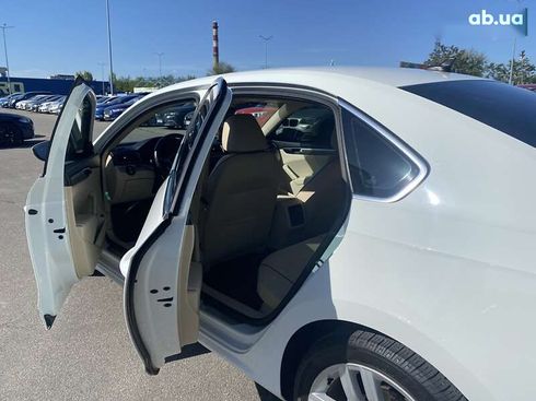 Volkswagen Passat 2016 - фото 13