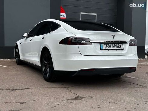 Tesla Model S 2015 - фото 8