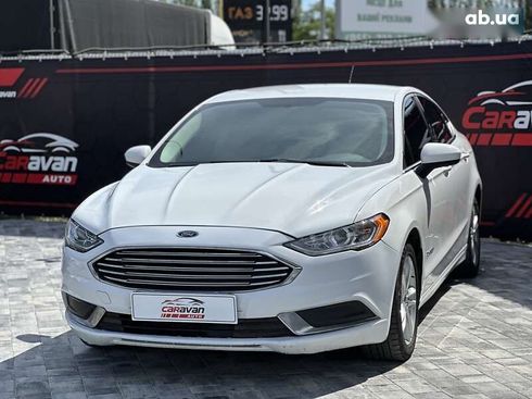 Ford Fusion 2018 - фото 19