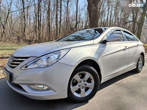 Hyundai Sonata 2012 - фото 3