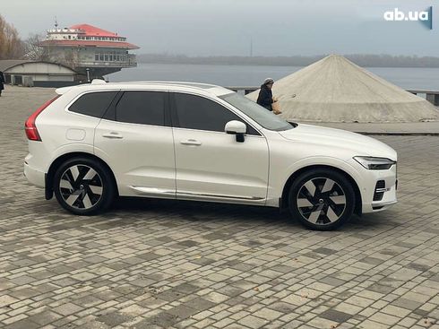 Volvo XC60 2023 - фото 7