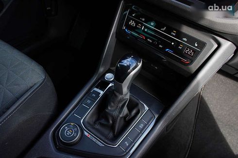 Volkswagen Tiguan 2022 - фото 27