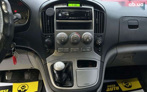 Hyundai H-1 2009 - фото 14