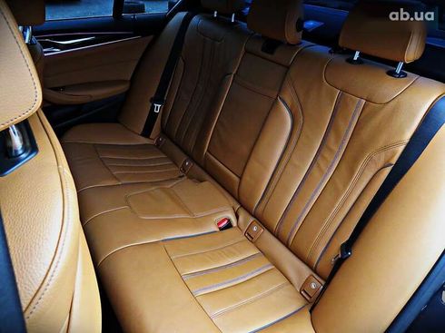 BMW 5 серия 2018 - фото 23