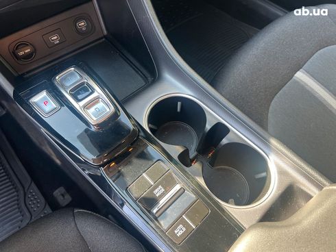 Hyundai Sonata 2020 серый - фото 32
