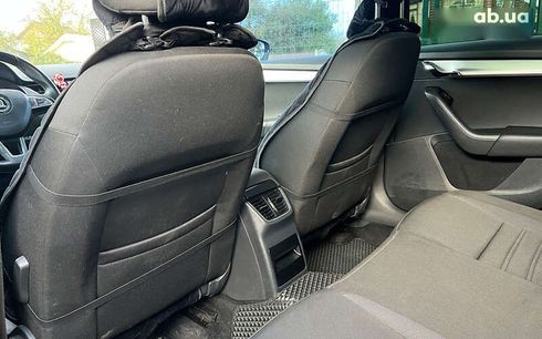 Skoda Octavia 2018 - фото 20