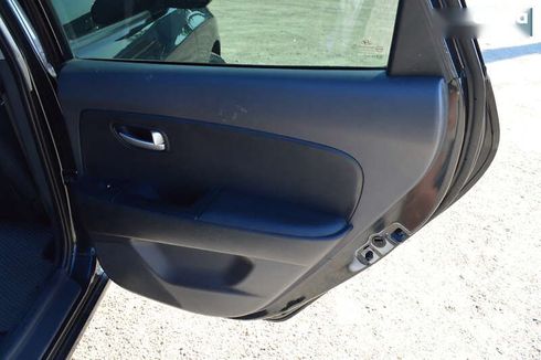 Hyundai Elantra 2009 - фото 15