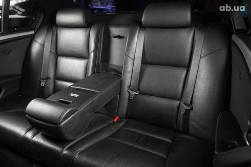 BMW M5 2006 - фото 15