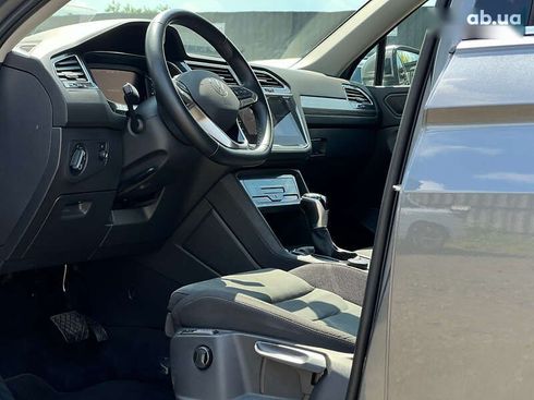 Volkswagen Tiguan 2022 - фото 30