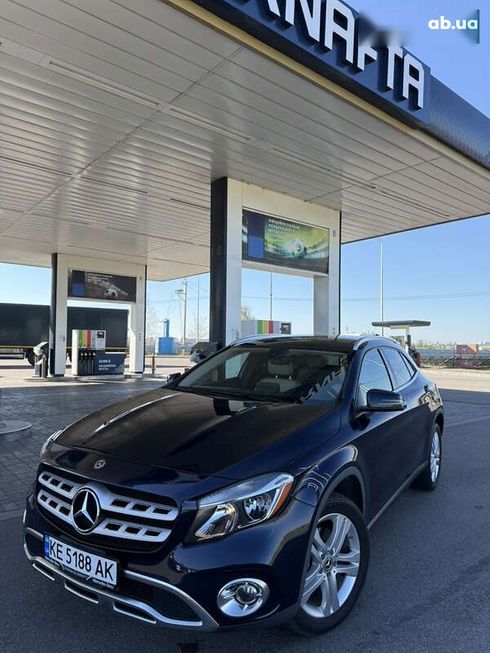 Mercedes-Benz GLA-Класс 2017 - фото 11