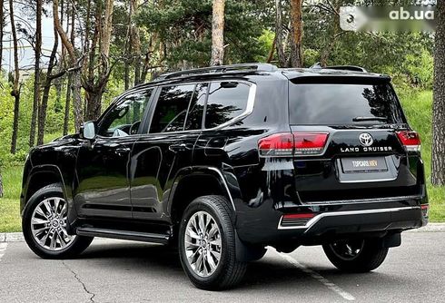 Toyota Land Cruiser 2021 - фото 8