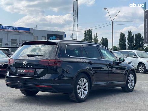 Volkswagen Passat 2019 - фото 13