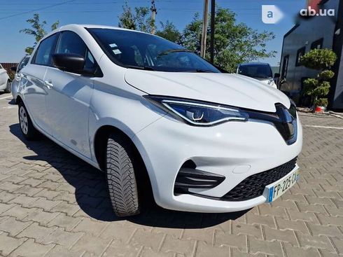 Renault Zoe 2020 - фото 11