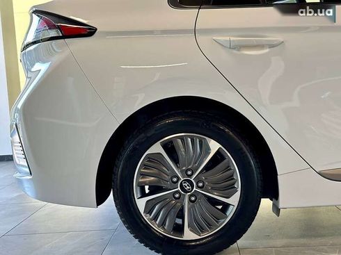 Hyundai Ioniq 2020 - фото 8