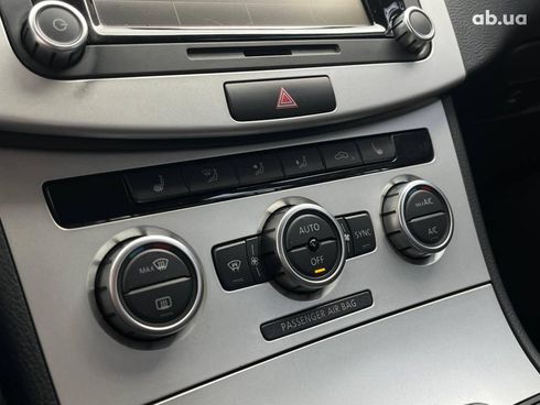 Volkswagen passat b7 2013 серый - фото 21