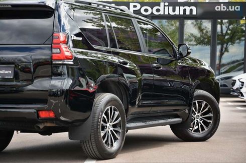 Toyota Land Cruiser Prado 2018 - фото 15