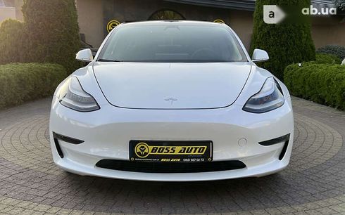 Tesla Model 3 2019 - фото 2