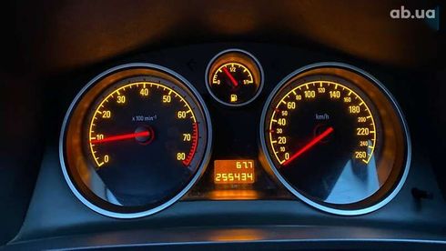 Opel Zafira 2007 - фото 19