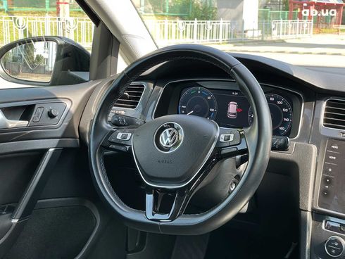Volkswagen e-Golf 2018 черный - фото 29