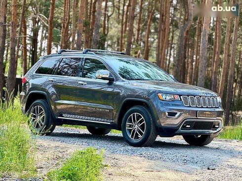 Jeep Grand Cherokee 2018 - фото 8