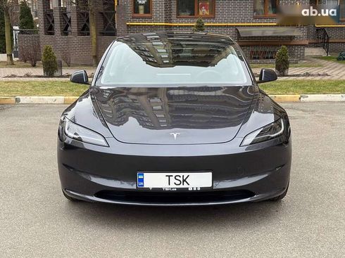 Tesla Model 3 2024 - фото 2