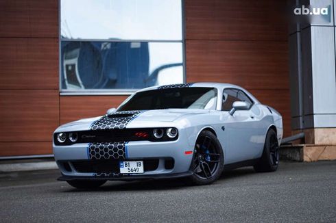 Dodge Challenger 2021 - фото 7