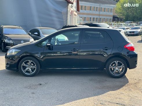 Toyota Auris 2010 черный - фото 8