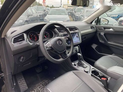 Volkswagen Tiguan 2020 - фото 11