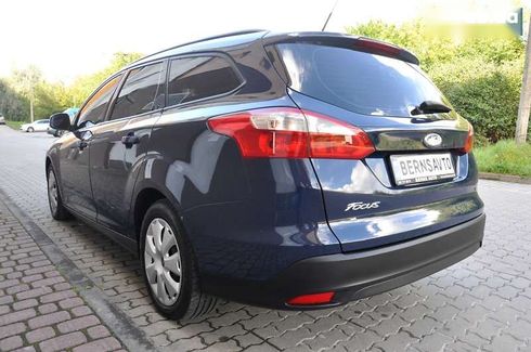 Ford Focus 2011 - фото 13
