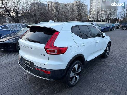 Volvo XC40 2021 - фото 4