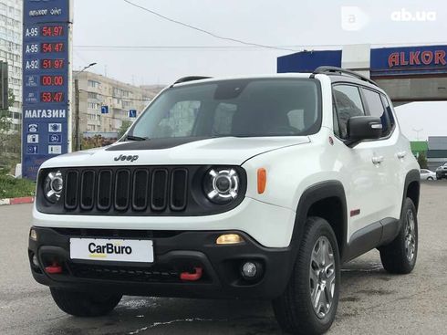 Jeep Renegade 2016 - фото 5