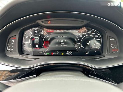 Audi RS Q8 2025 - фото 13