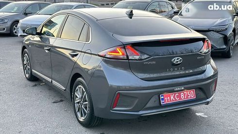 Hyundai Ioniq 2019 - фото 12