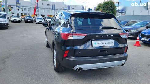 Ford Kuga 2020 - фото 20