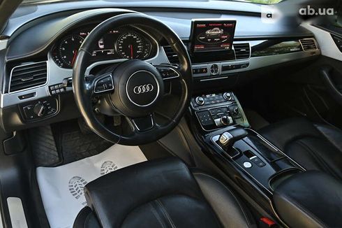 Audi A8 2011 - фото 26