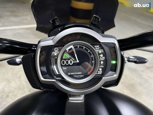 Triumph Rocket 3 2024 - фото 26