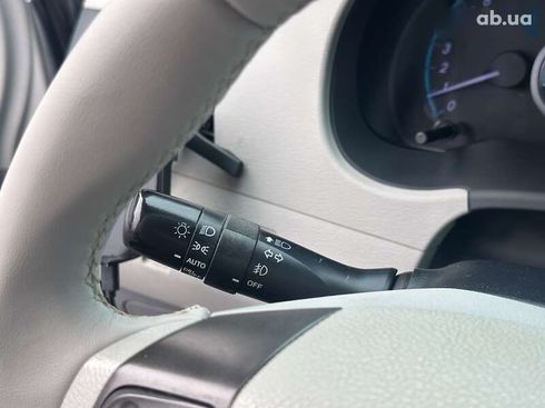 Toyota Sienna 2012 - фото 24
