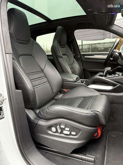 Porsche Cayenne 2018 - фото 24