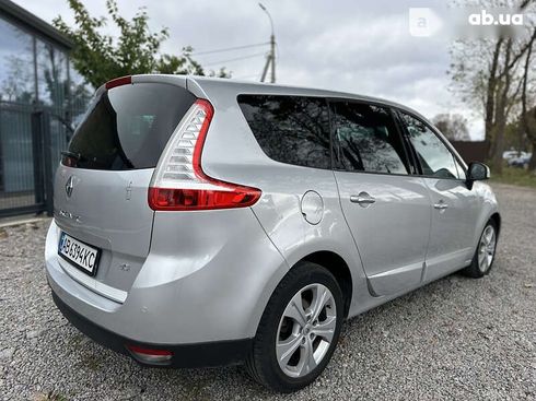 Renault Scenic 2009 - фото 18