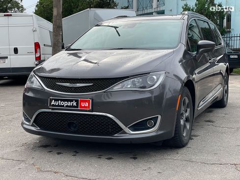 Chrysler Pacifica 2017 серый - фото 4