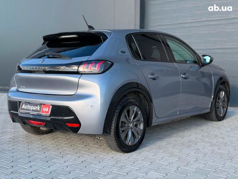 Peugeot 208 2019 серый - фото 75