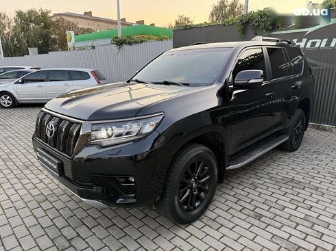 Toyota Land Cruiser Prado 2021 - фото 12