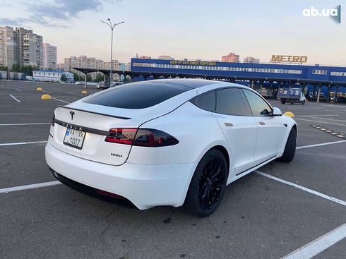 Tesla Model S 2016 - фото 7